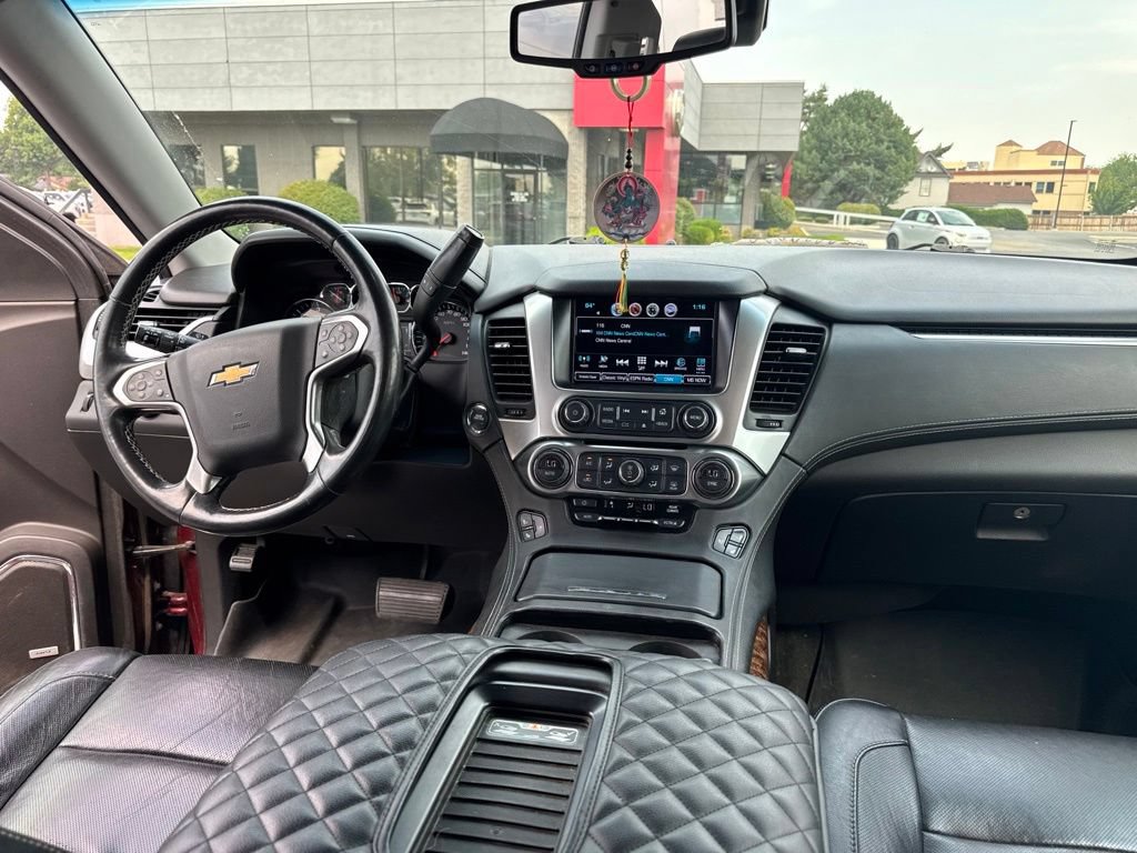 Used 2017 Chevrolet Suburban Premier AWD/4WD image 23