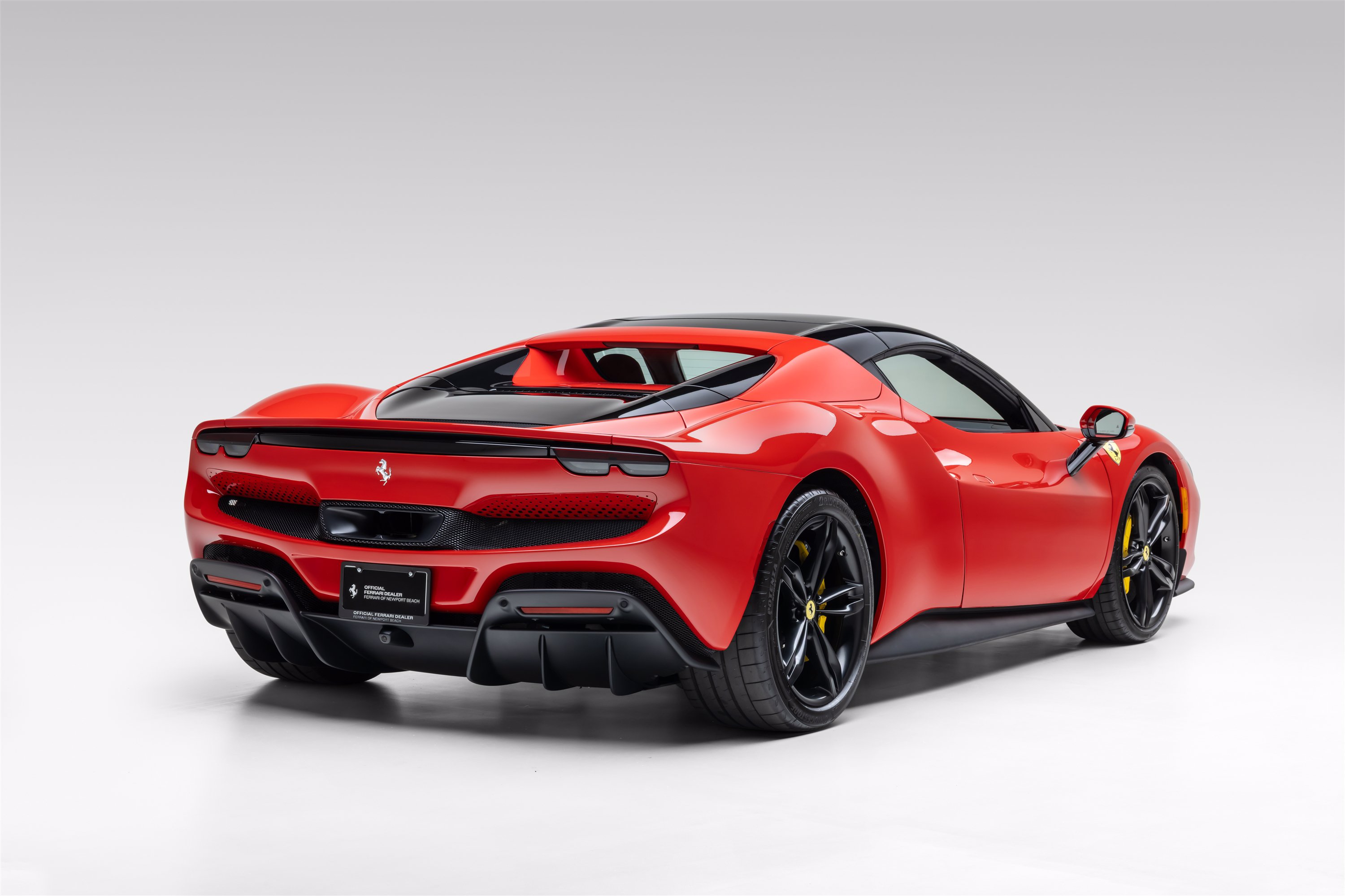 Used 2026 Ferrari 296 GTS RWD image 2