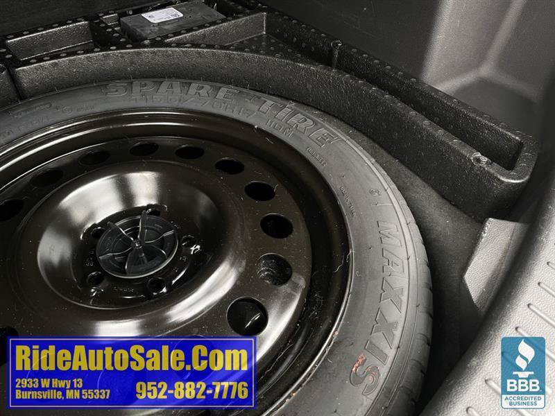 Used 2017 Ford Escape SE w/ Equipment Group 201A AWD/4WD image 33