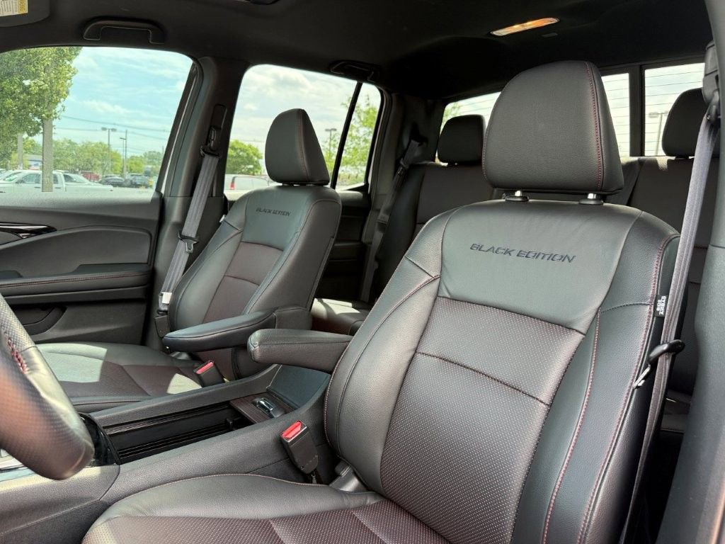 Used 2023 Honda Ridgeline Black Edition image 18