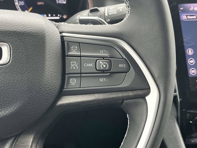 Used 2024 Jeep Grand Cherokee L Limited w/ Luxury Tech Group II image 30