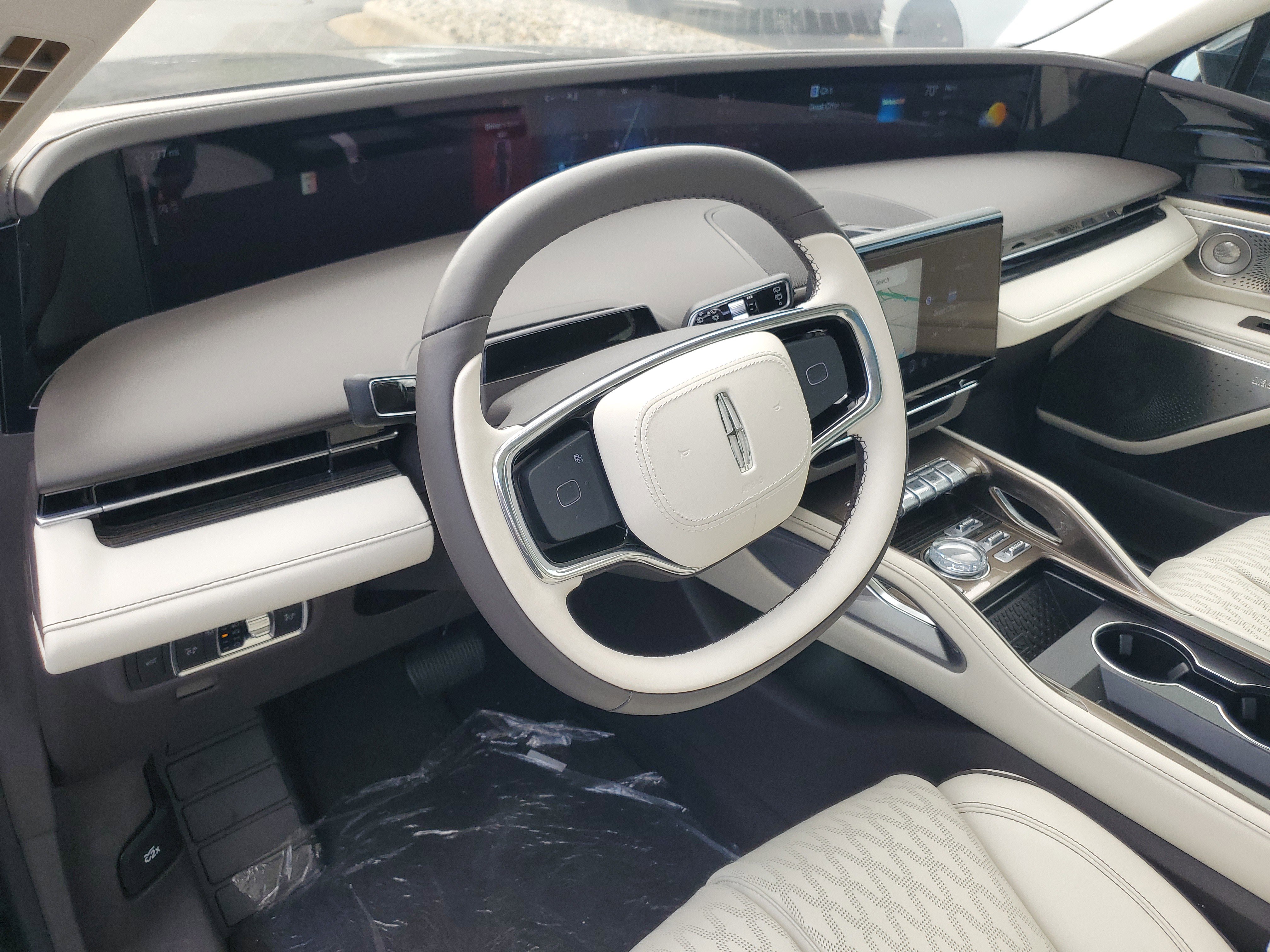 New 2025 Lincoln Nautilus Black Label image 13