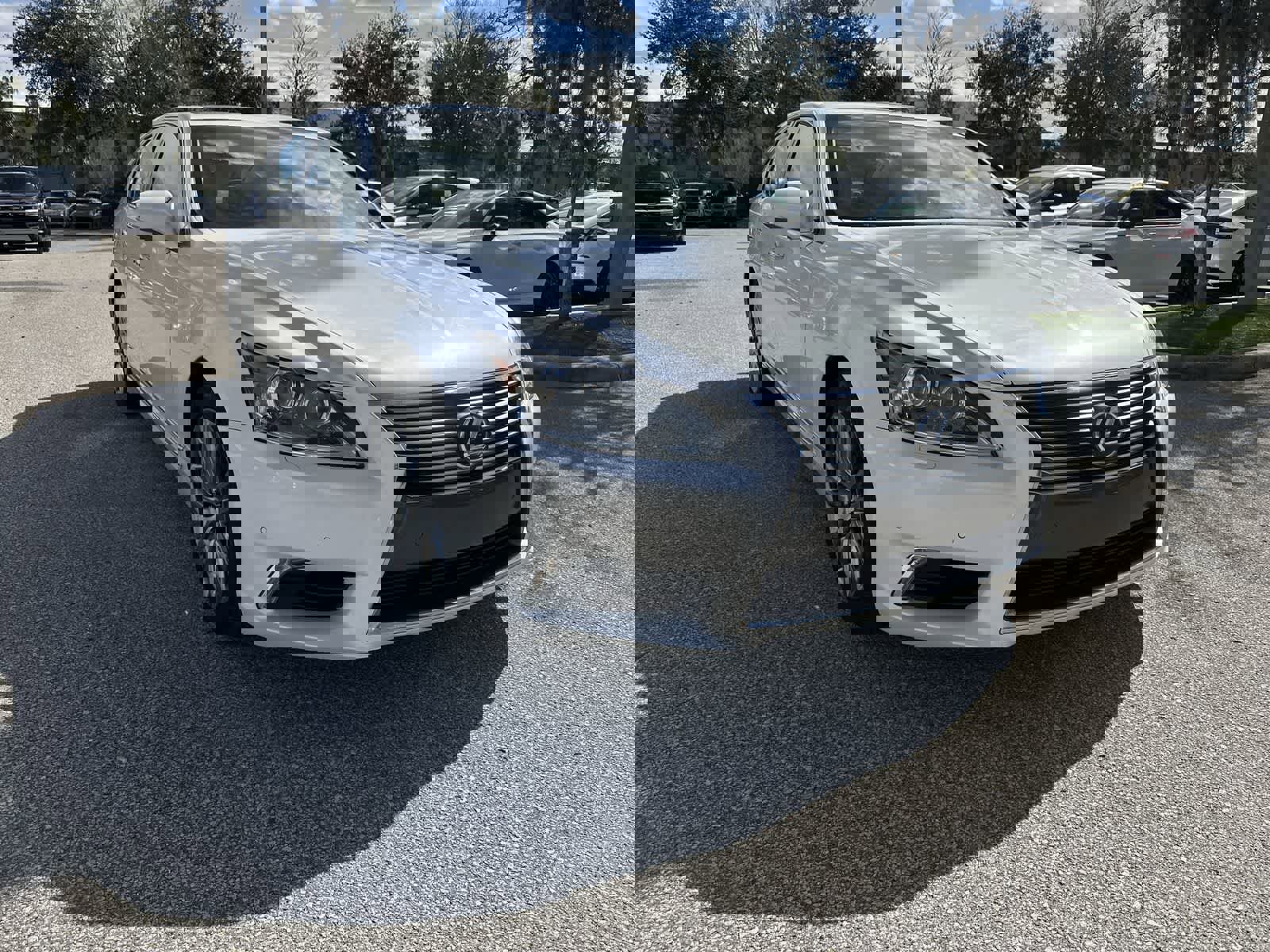 Used 2016 Lexus LS 460 w/ Comfort Package image 8