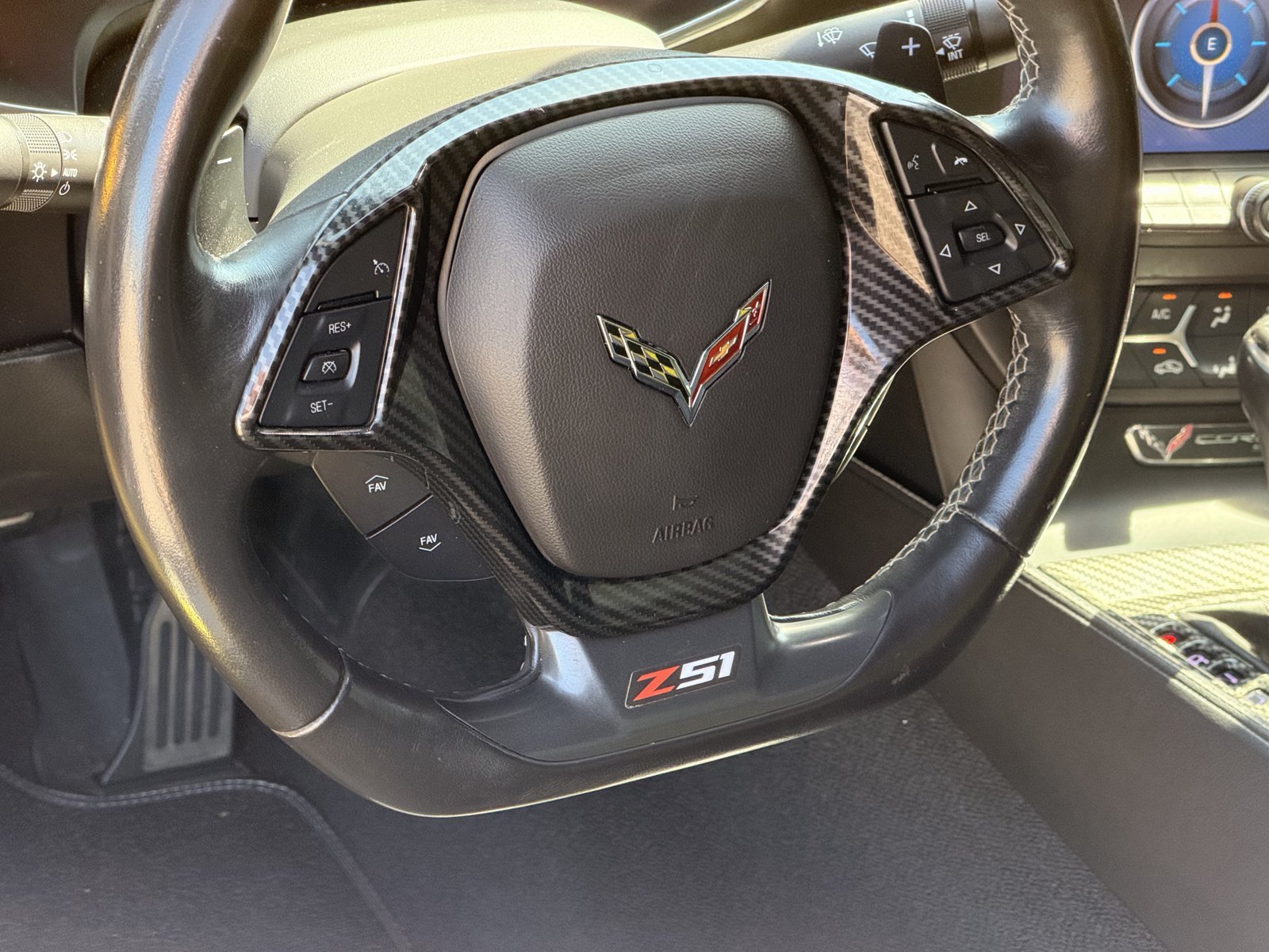 Used 2019 Chevrolet Corvette Stingray Convertible Z51 2LT RWD image 29