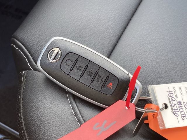 Used 2025 Nissan Murano SL w/ Cargo Package image 29