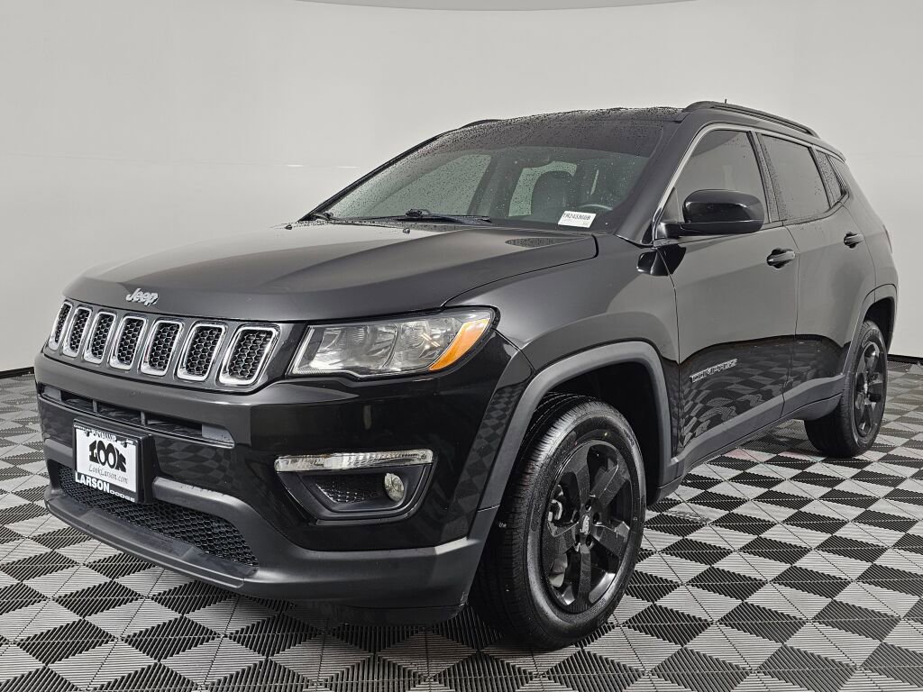 Used 2018 Jeep Compass Latitude w/ Popular Equipment Group AWD/4WD image 7