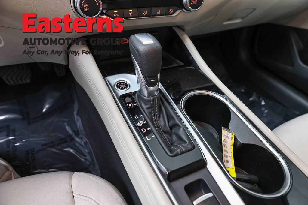 Used 2023 Nissan Altima 2.5 SV AWD/4WD image 13