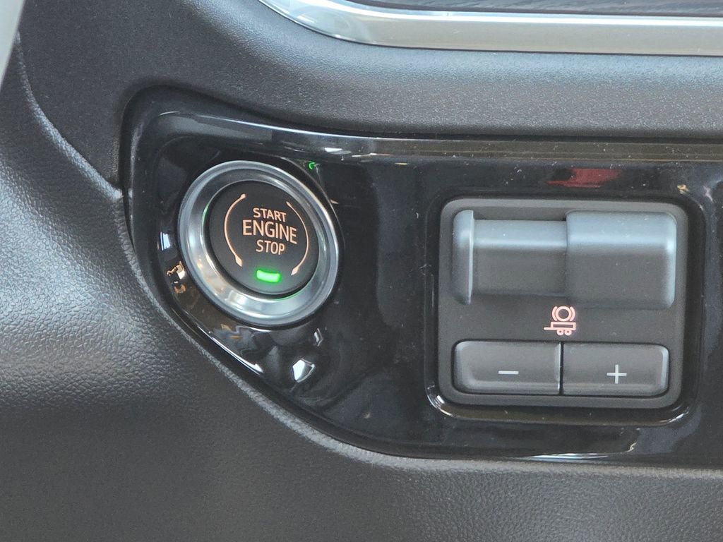 New 2026 GMC Sierra 1500 SLT w/ SLT Premium Package image 31