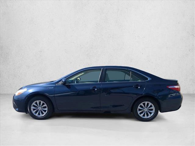 Used 2015 Toyota Camry LE image 9