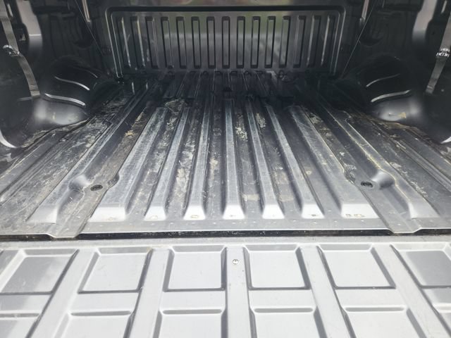 Used 2024 Nissan Titan SV w/ SV Convenience Package AWD/4WD image 33