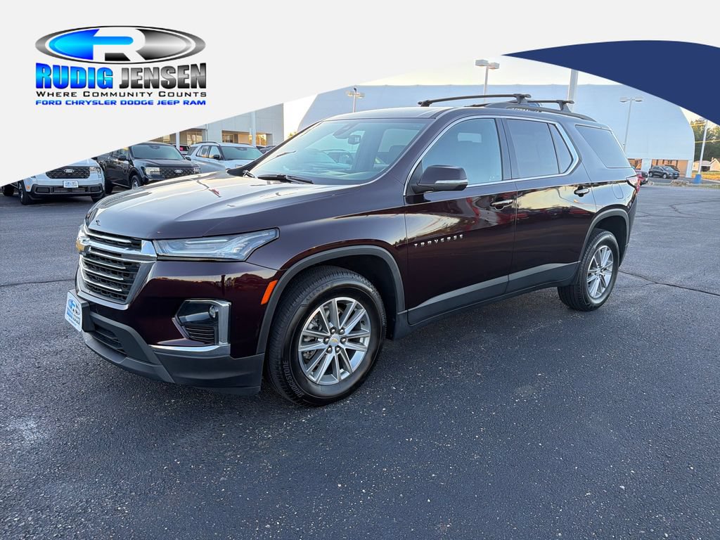 Used 2023 Chevrolet Traverse LT