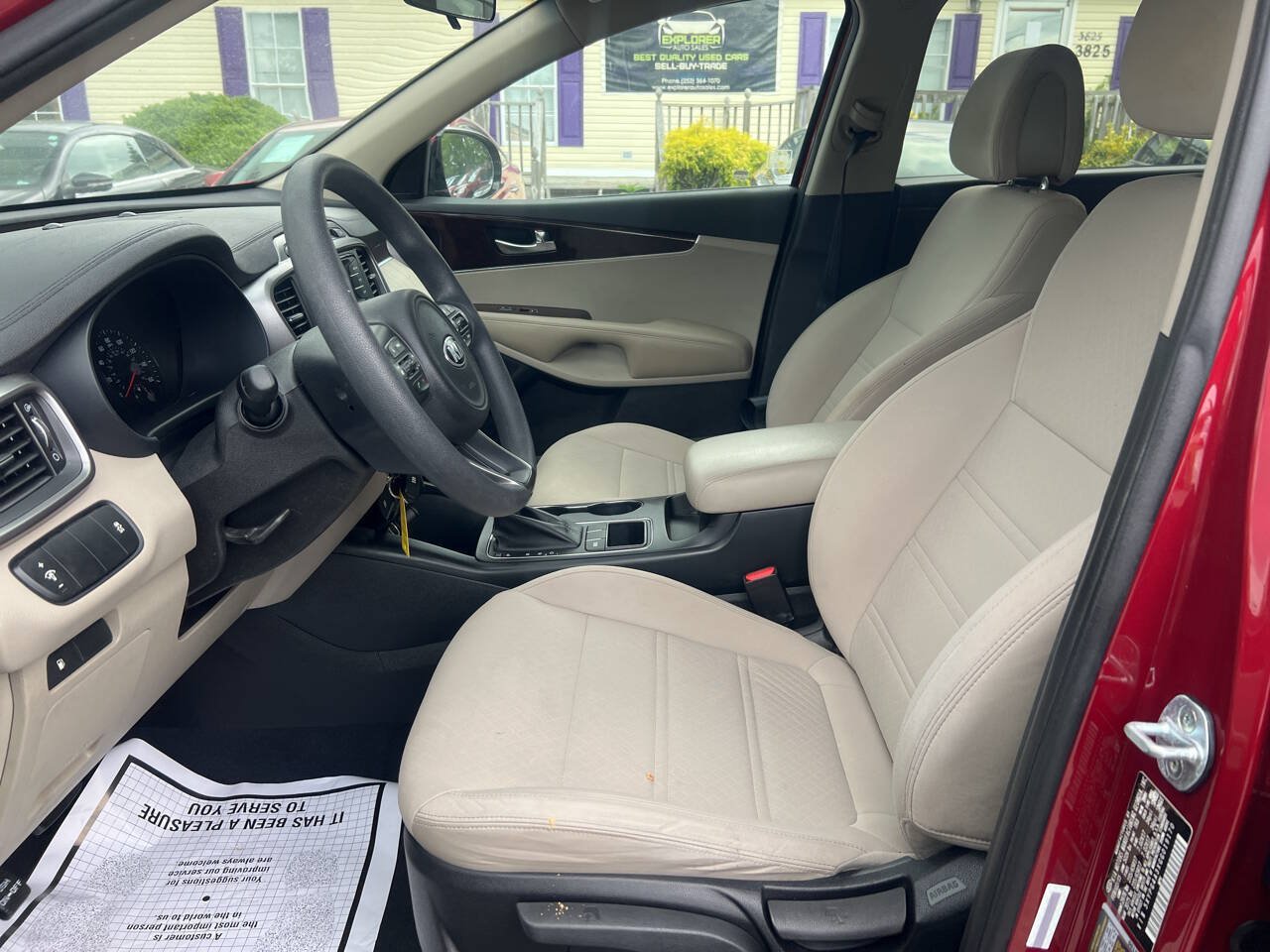 Used 2016 Kia Sorento FWD image 12
