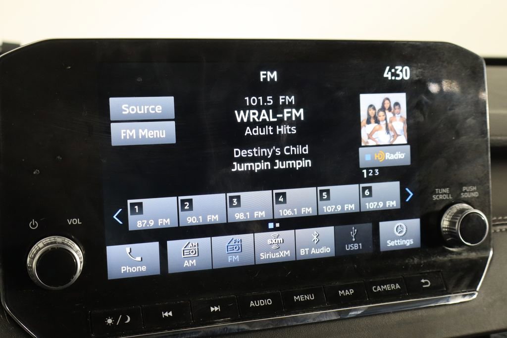 Used 2022 Mitsubishi Outlander SEL image 28