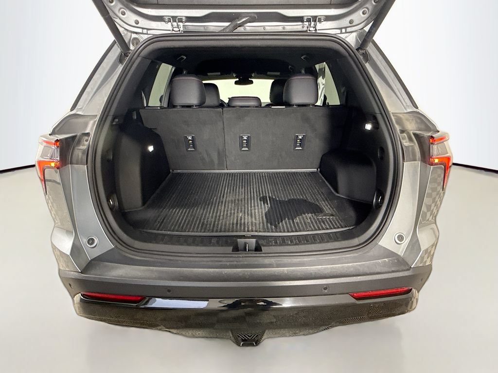 Used 2025 Chevrolet Equinox RS FWD image 27