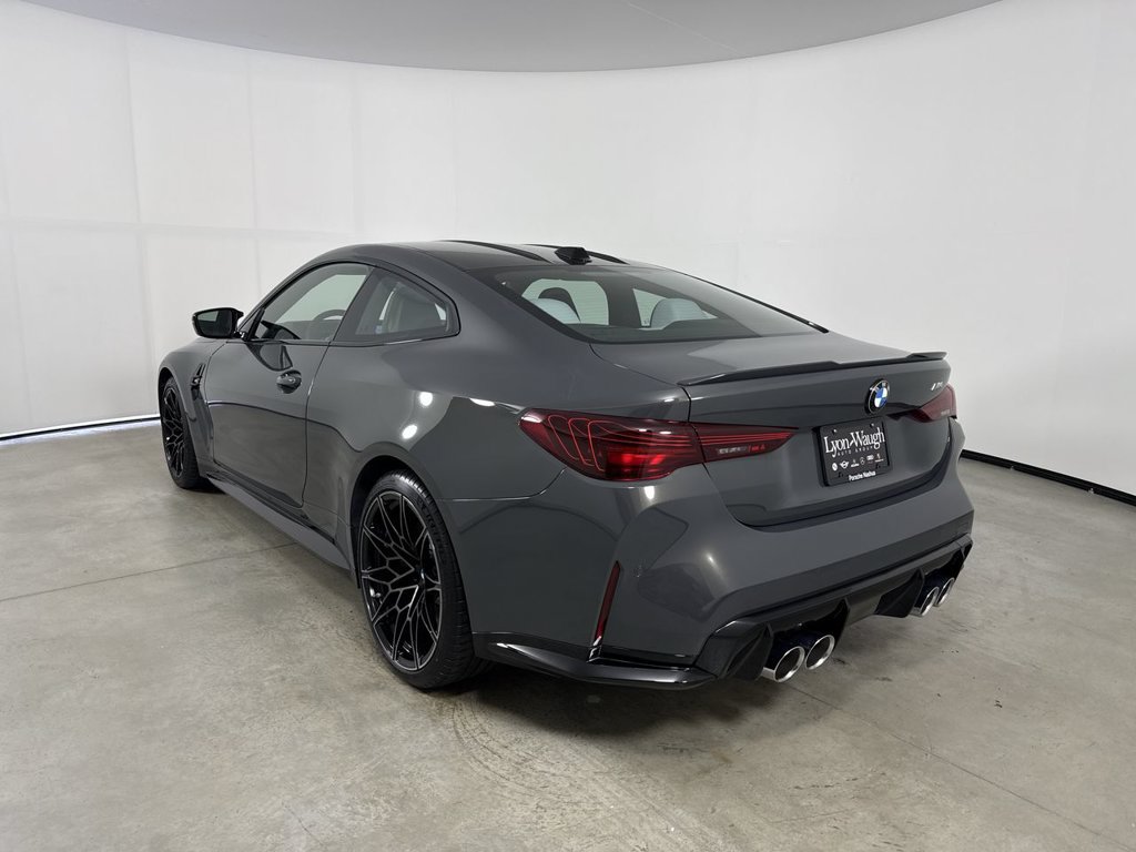 Used 2027 BMW M4 Coupe w/ Executive Package RWD image 3