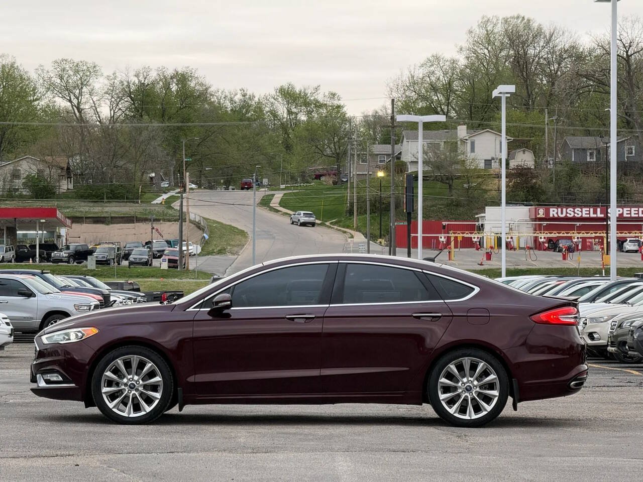 Used 2017 Ford Fusion Platinum FWD image 5