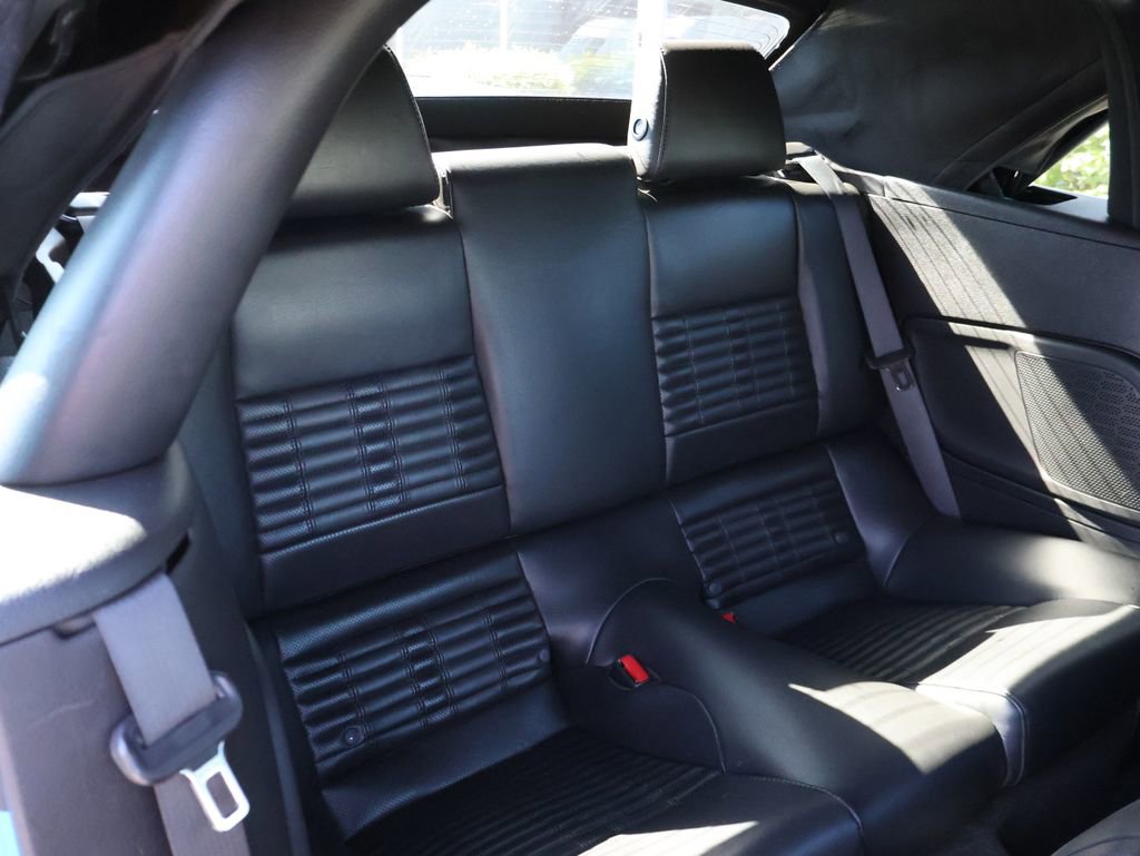 Used 2012 Ford Mustang Shelby GT500 w/ SVT Performance Pkg RWD image 21