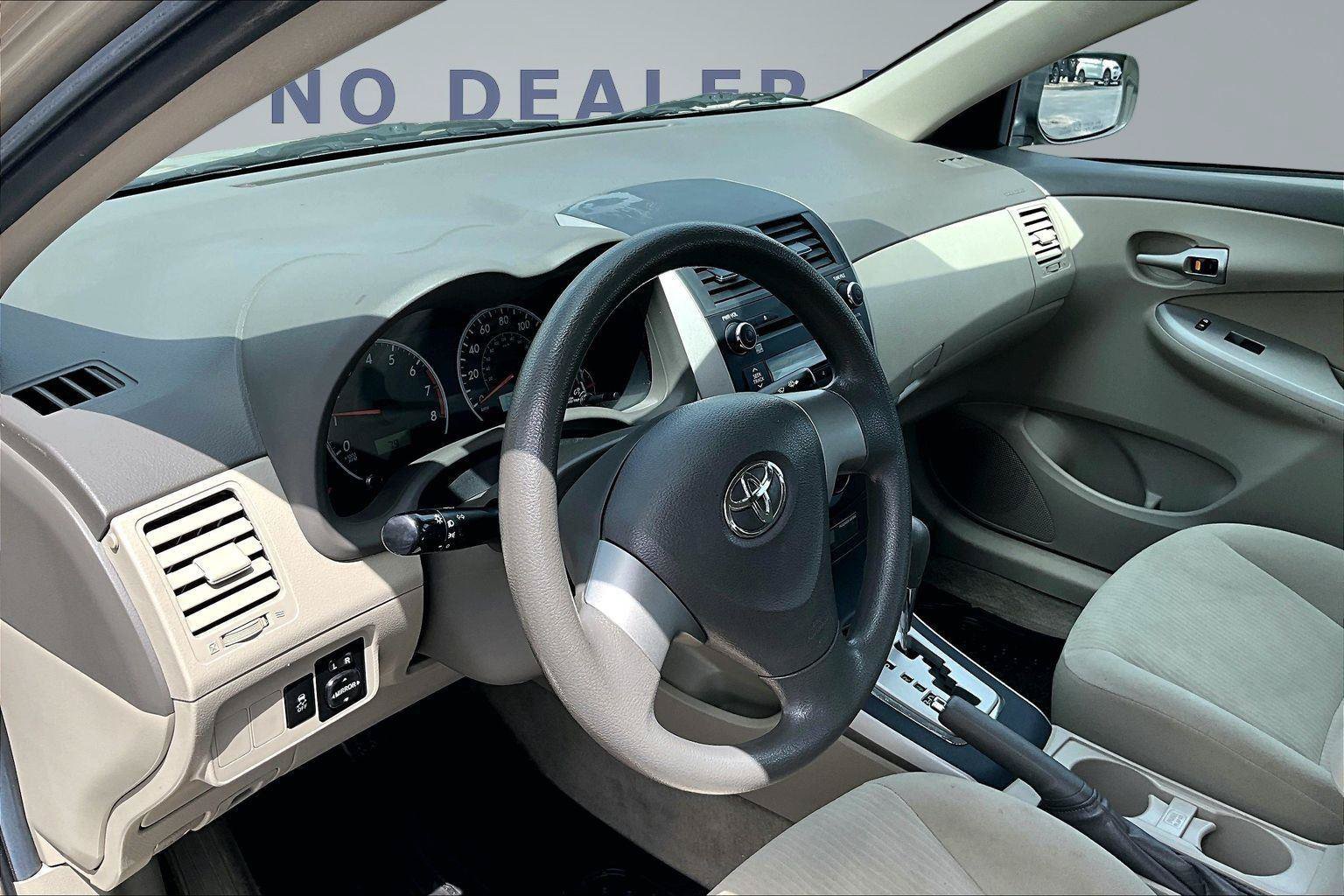 Used 2010 Toyota Corolla LE FWD image 13