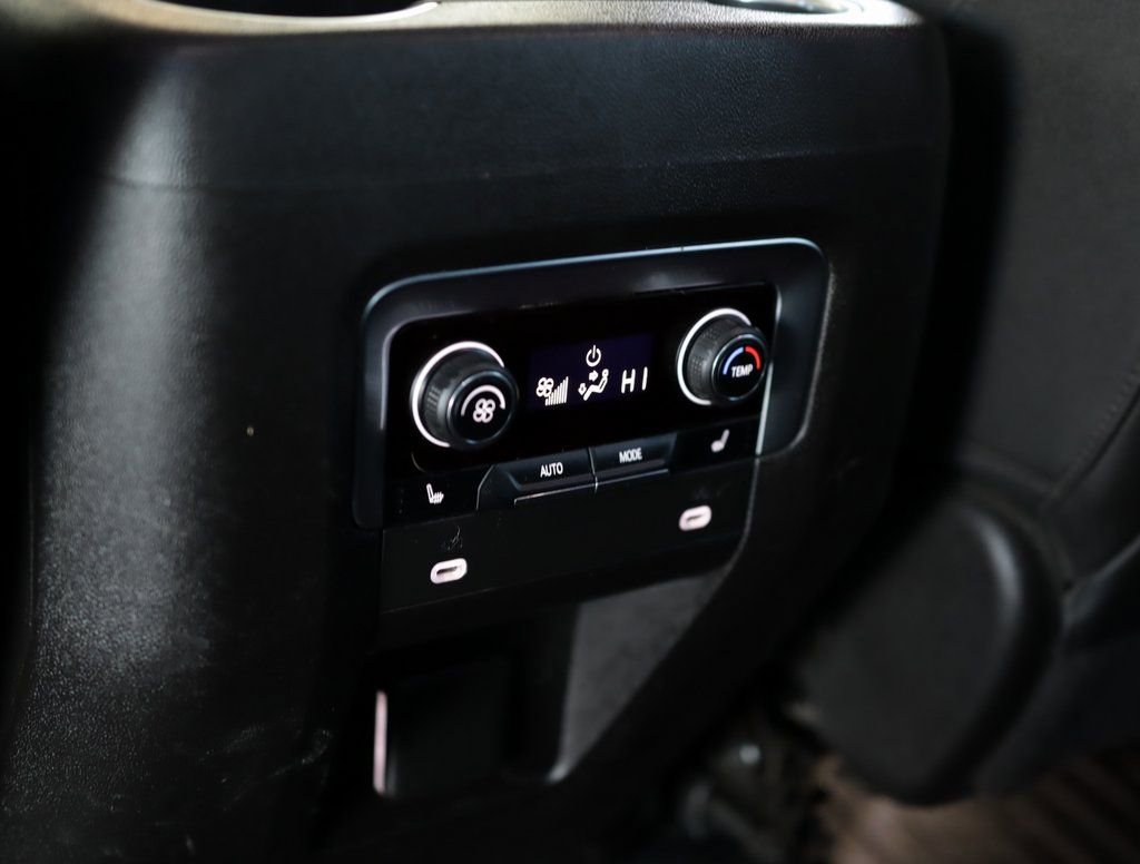 Used 2021 Chevrolet Tahoe RST w/ Luxury Package AWD/4WD image 30