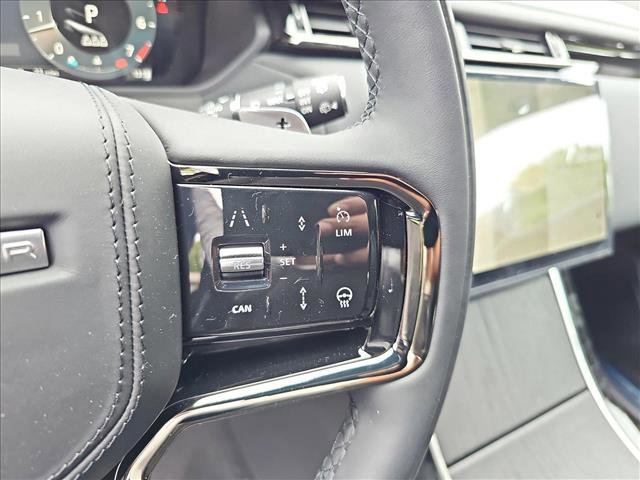 New 2026 Land Rover Range Rover Velar Dynamic SE image 19