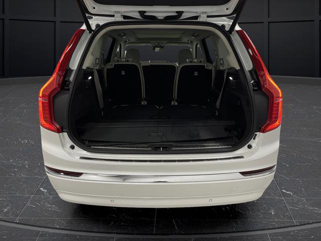 Used 2024 Volvo XC90 B6 Plus w/ Protection Package Premier AWD/4WD image 15