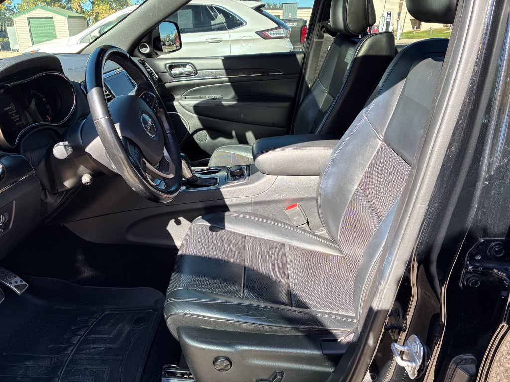 Used 2020 Jeep Grand Cherokee High Altitude AWD/4WD image 10