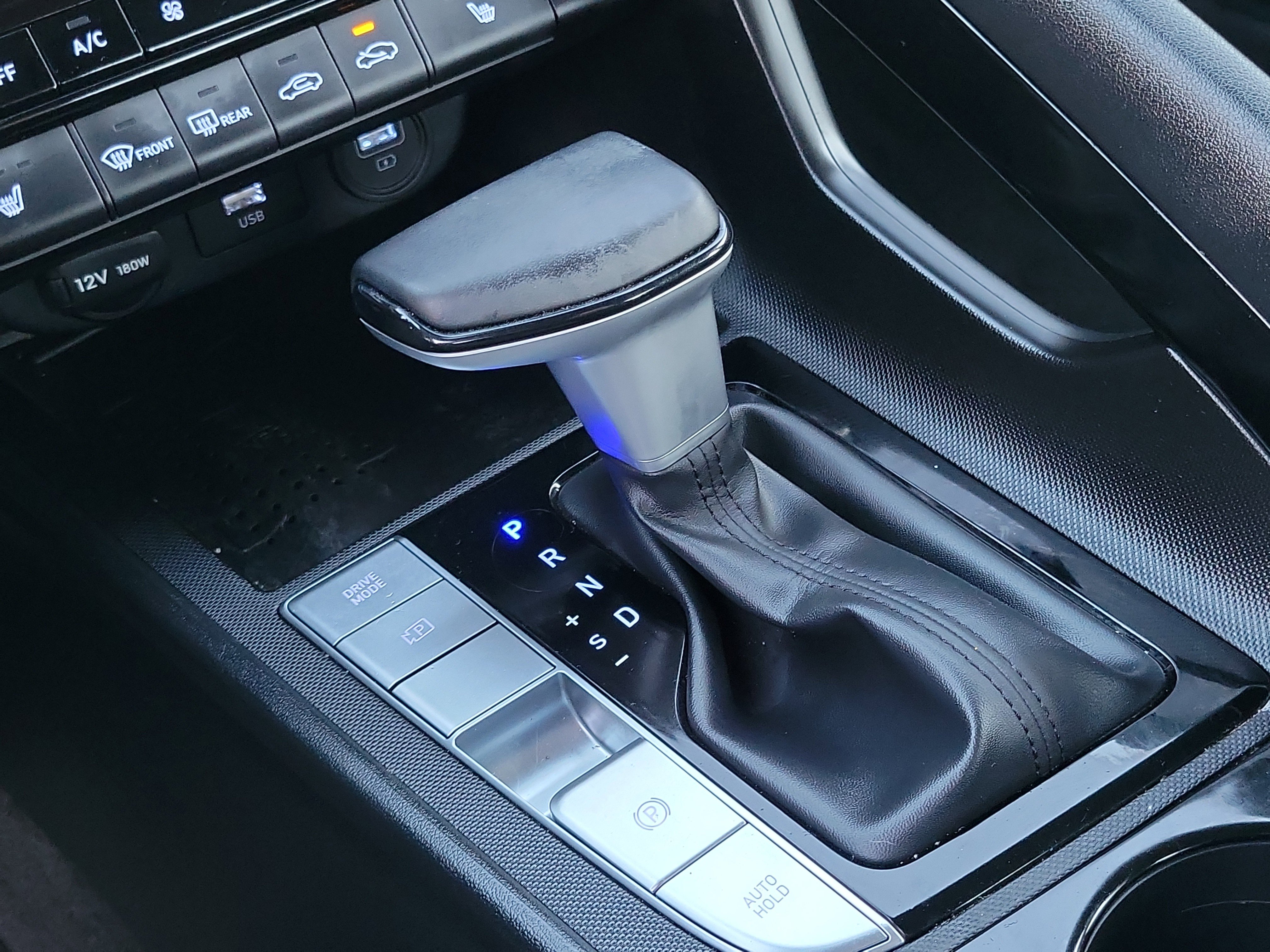 Certified 2023 Hyundai Elantra Limited image 13