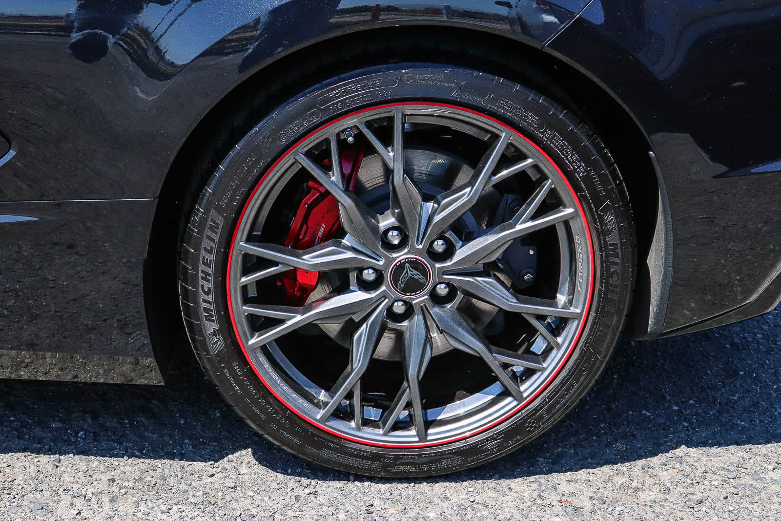 Used 2023 Chevrolet Corvette Stingray Premium Conv w/ Z51 Performance Package RWD image 18