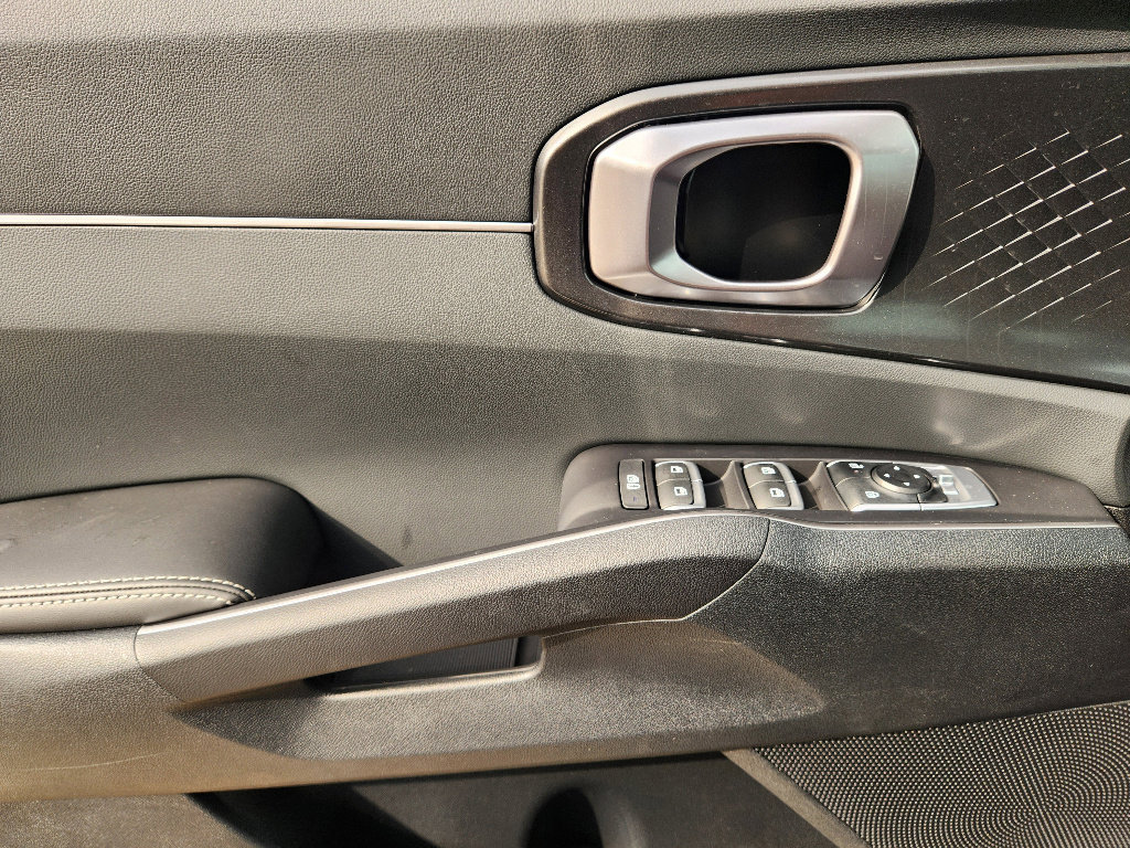 New 2026 Kia Sorento S w/ S Panoramic Sunroof Package image 16