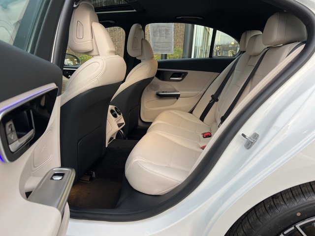 Used 2024 Mercedes-Benz C 300 4MATIC Sedan image 22