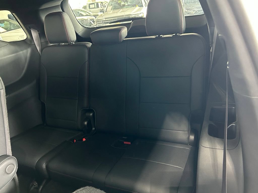 Used 2024 Chevrolet Traverse RS FWD image 55