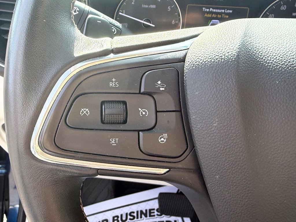 Used 2023 Buick Envision Essence AWD/4WD image 31
