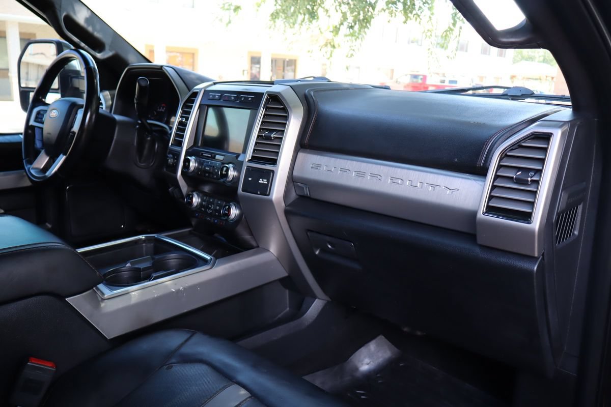 Used 2019 Ford F350 Platinum w/ Platinum Ultimate Package AWD/4WD image 17