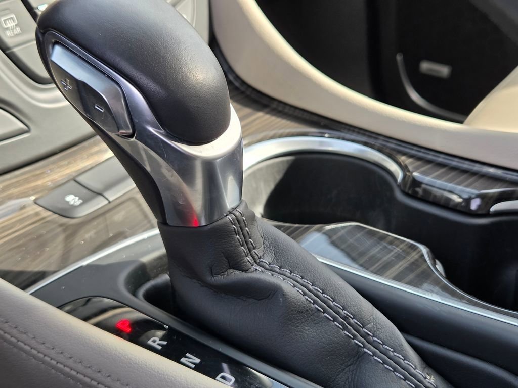 Used 2020 Buick Envision Premium image 34