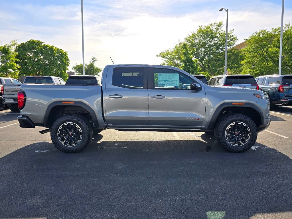 New 2026 GMC Canyon AT4 w/ AT4 Premium Package AWD/4WD image 7