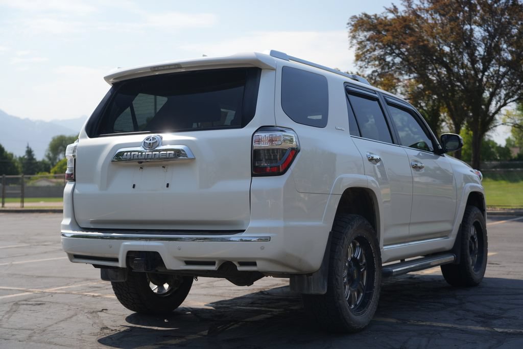 Used 2023 Toyota 4Runner Limited AWD/4WD image 5