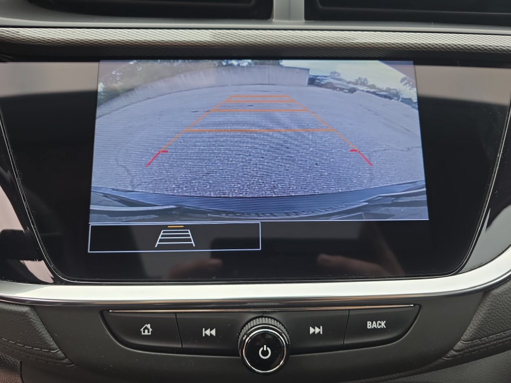 Used 2023 Buick Encore GX Select w/ Experience Buick Package FWD image 26