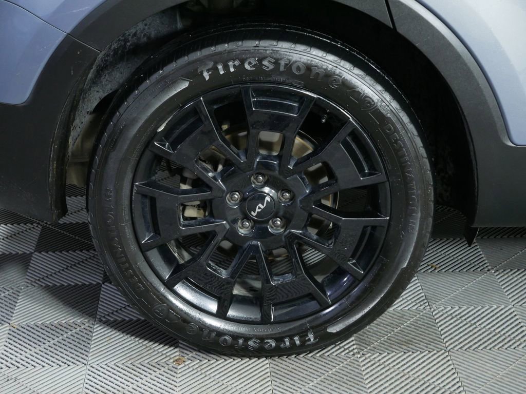 Used 2022 Kia Telluride SX w/ Nightfall Edition Package image 11