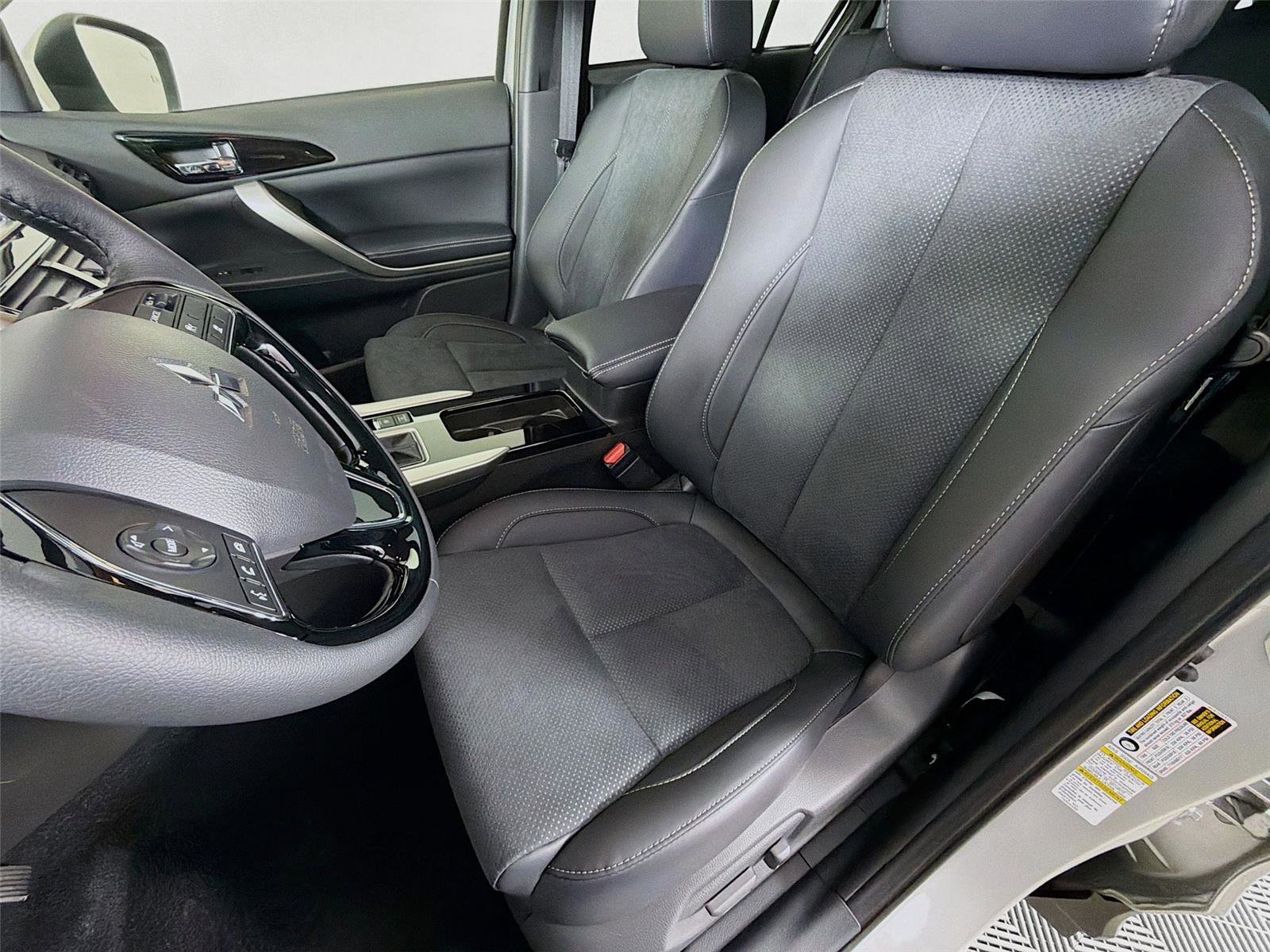 New 2026 Mitsubishi Eclipse Cross SE image 11