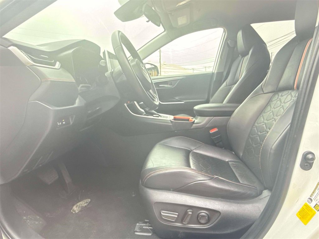 Used 2023 Toyota RAV4 Adventure image 10