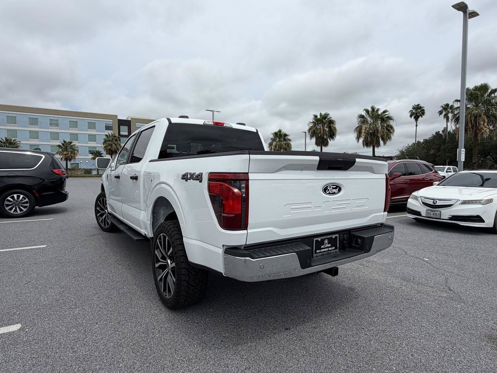 Used 2026 Ford F150 XL w/ Equipment Group 103A High AWD/4WD image 9