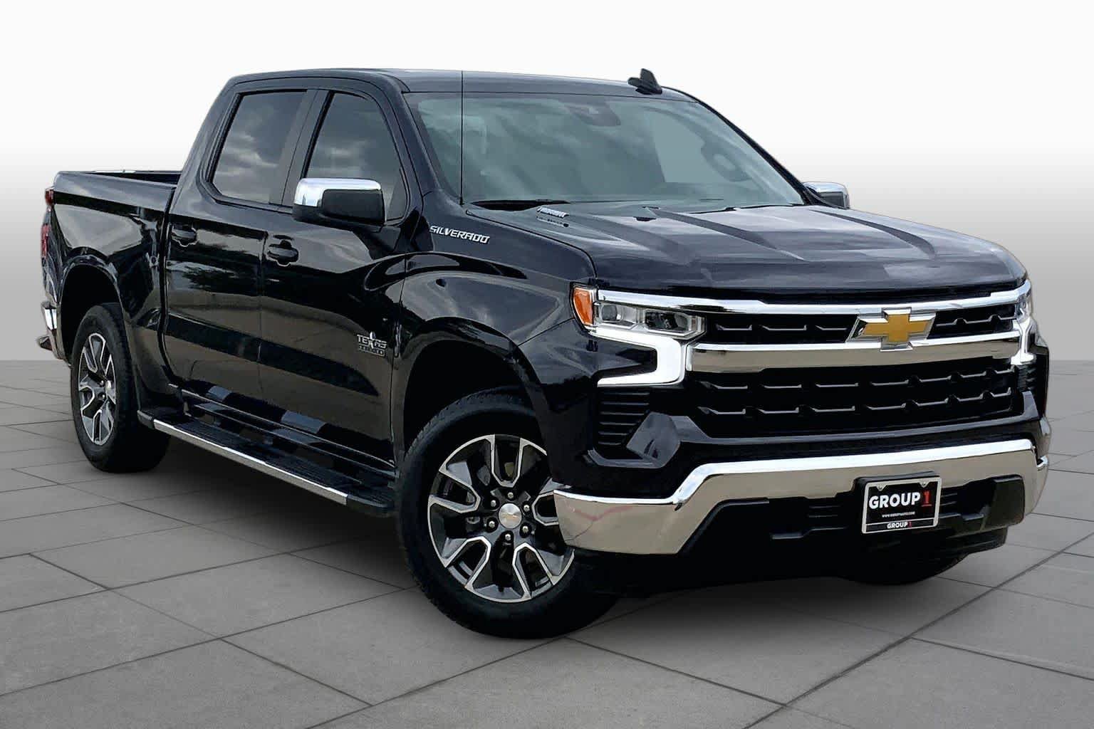 Used 2024 Chevrolet Silverado 1500 LT w/ Protection Package RWD image 3