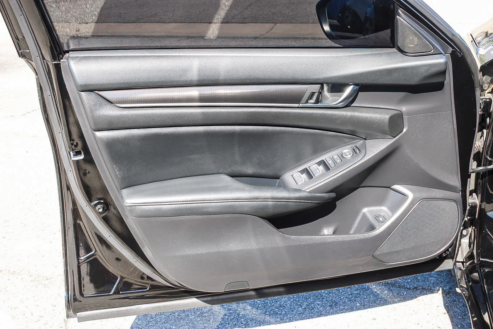 Certified 2022 Honda Accord Sport image 21