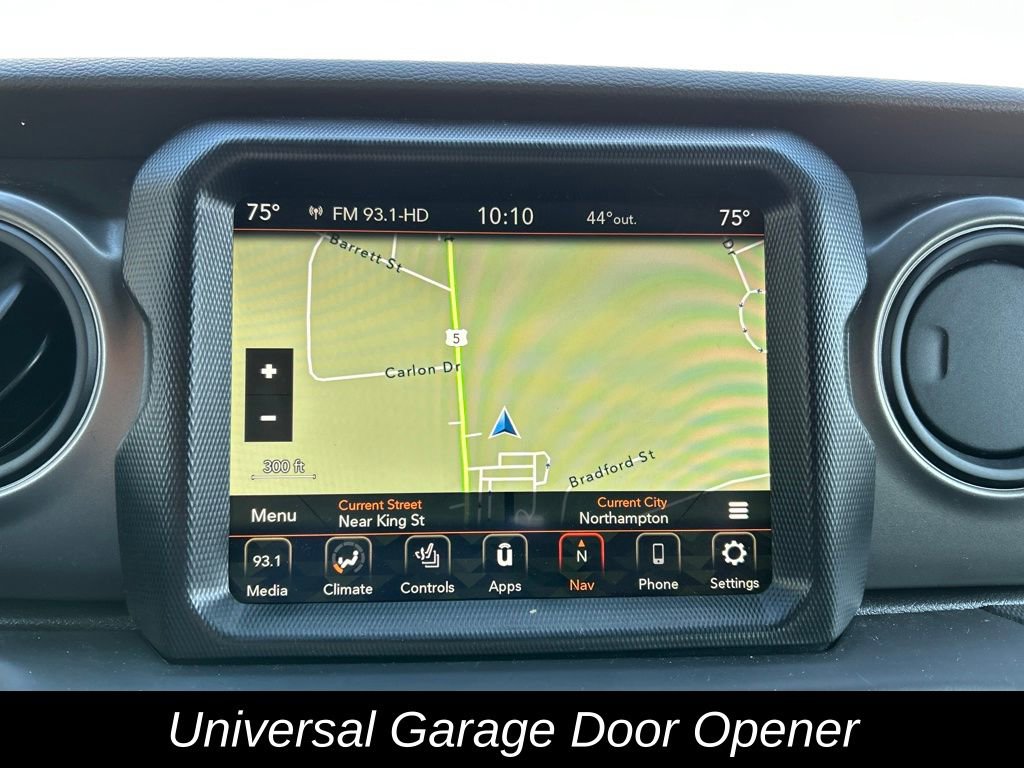 Used 2023 Jeep Wrangler Unlimited w/ Sun & Screen Package image 21