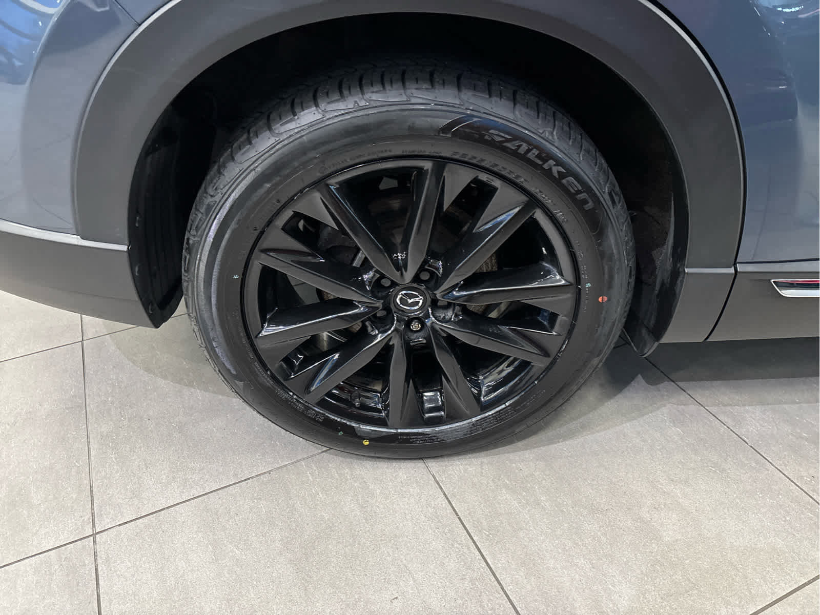 Used 2023 MAZDA CX-9 Carbon Edition image 12