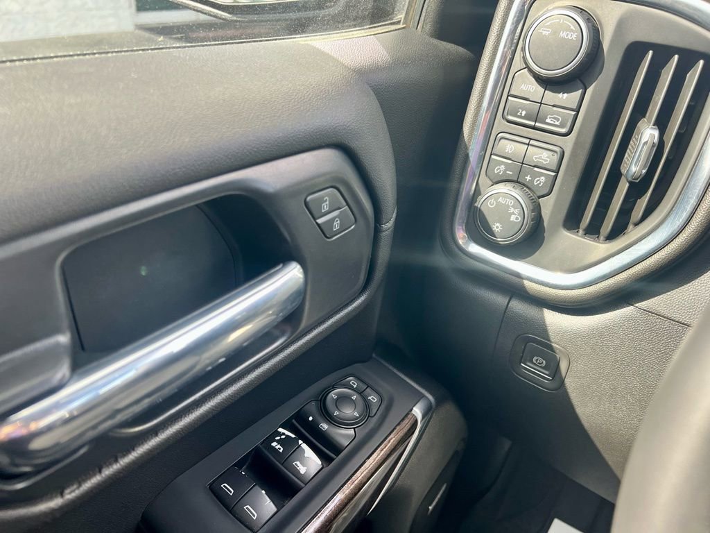 Used 2021 Chevrolet Silverado 1500 RST w/ Convenience Package II image 25