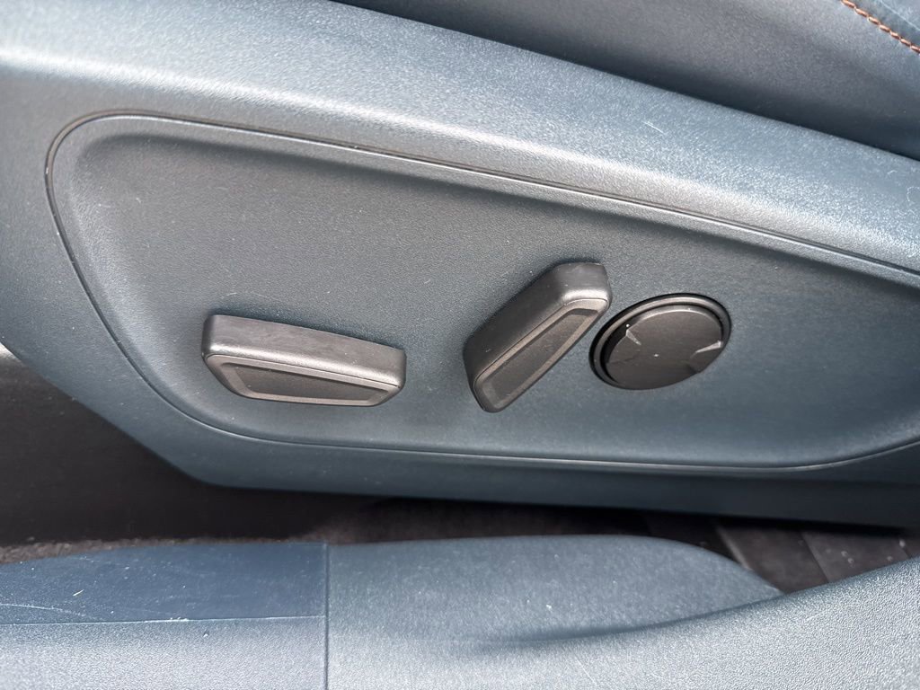 Certified 2024 Ford Maverick Lariat image 28