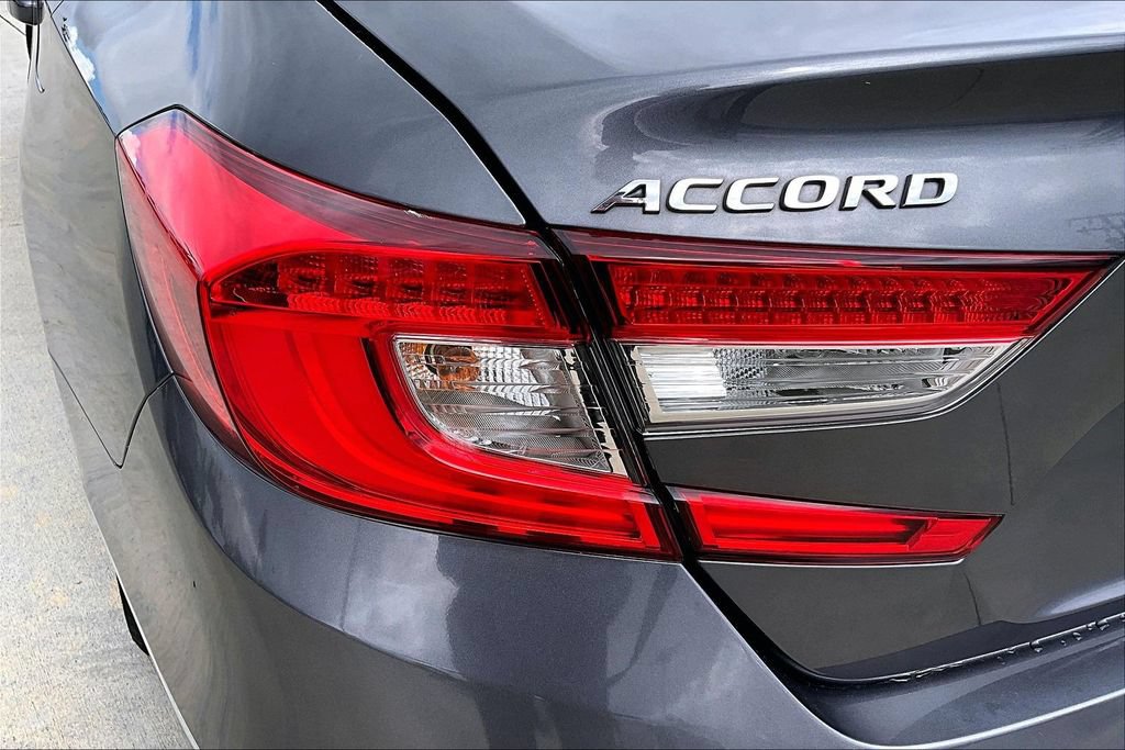 Used 2021 Honda Accord EX image 34