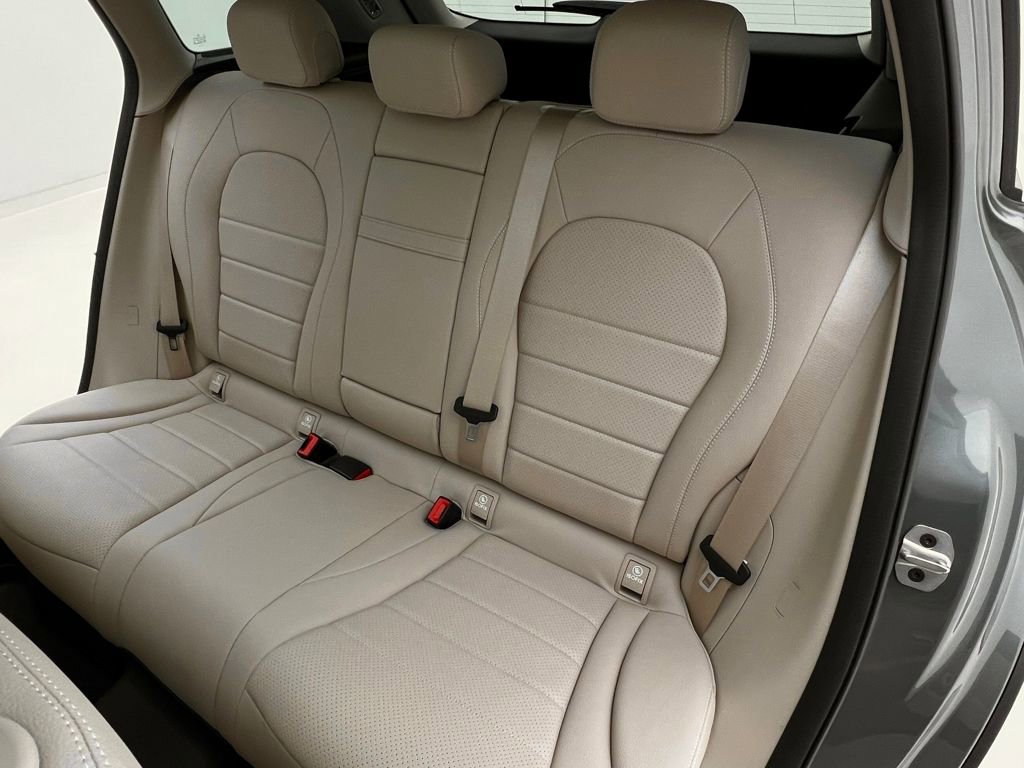 Used 2022 Mercedes-Benz GLC 300 4MATIC image 15