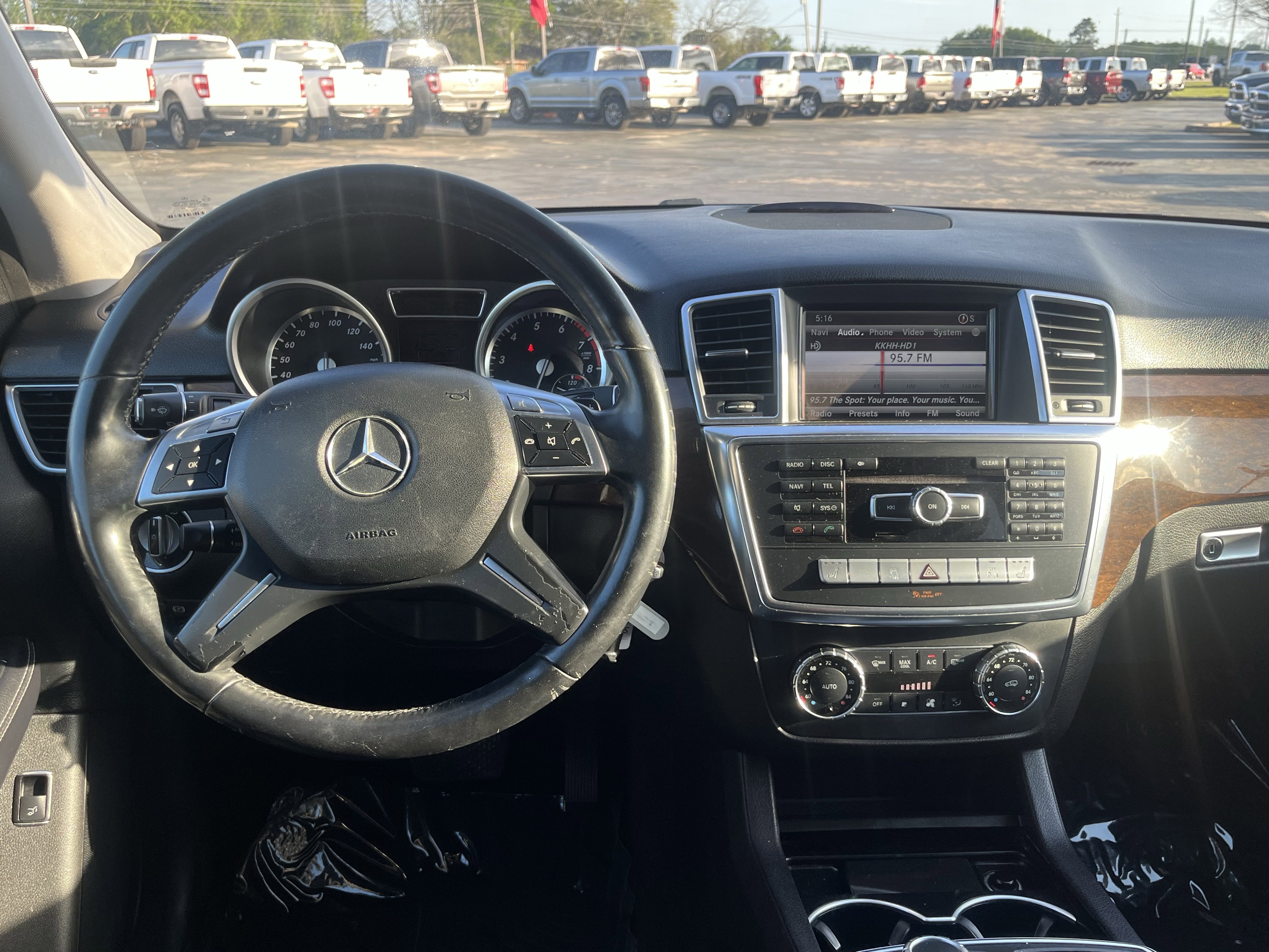 Used 2013 Mercedes-Benz ML 350 2WD image 17